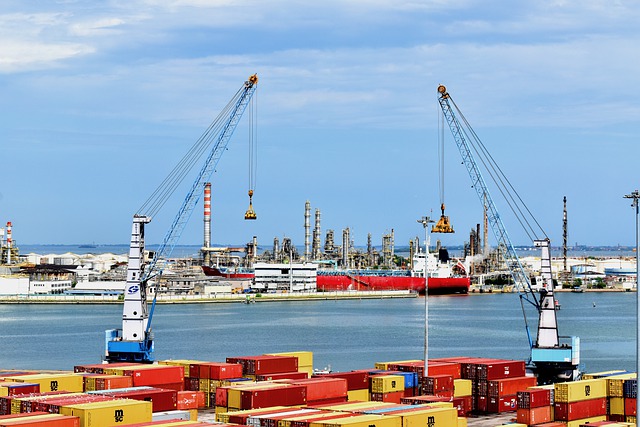 loading-dock-7989197_640 loading-dock-7989197_640